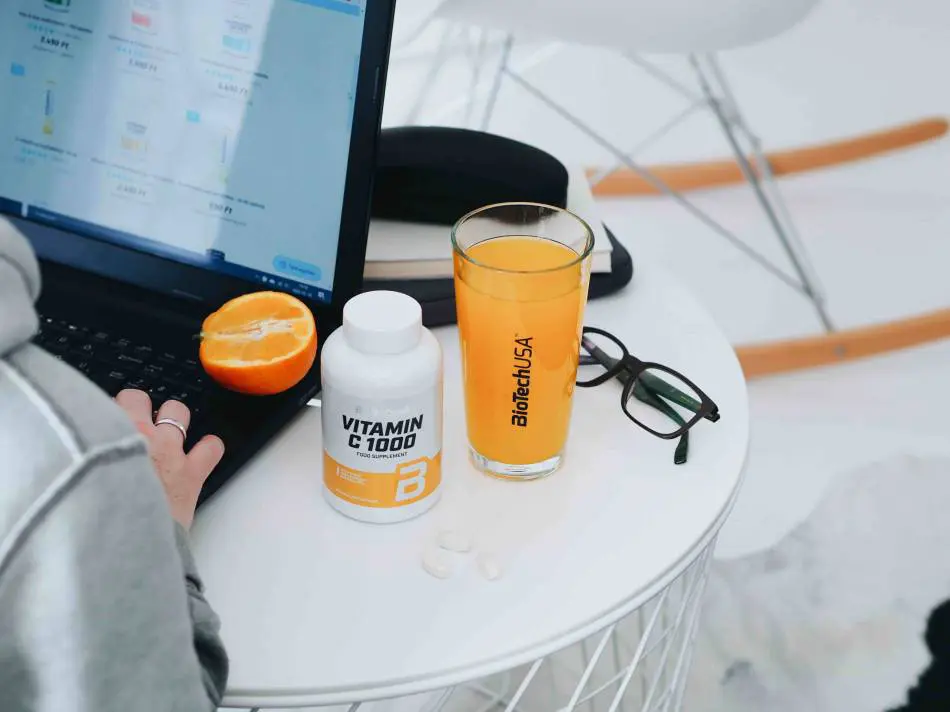 Vitamina C favorecen la reparación de los músculos. Vitamina C favorecen la reparación de los músculos.