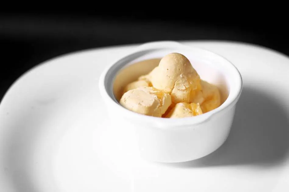 Cómo funcionan el suero y la caseína Cómo funcionan el suero y la caseína