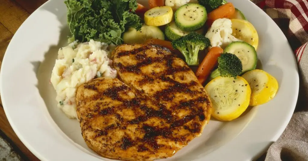 ¿Qué cenar después de un entrenamiento nocturno para ganar masa muscular?