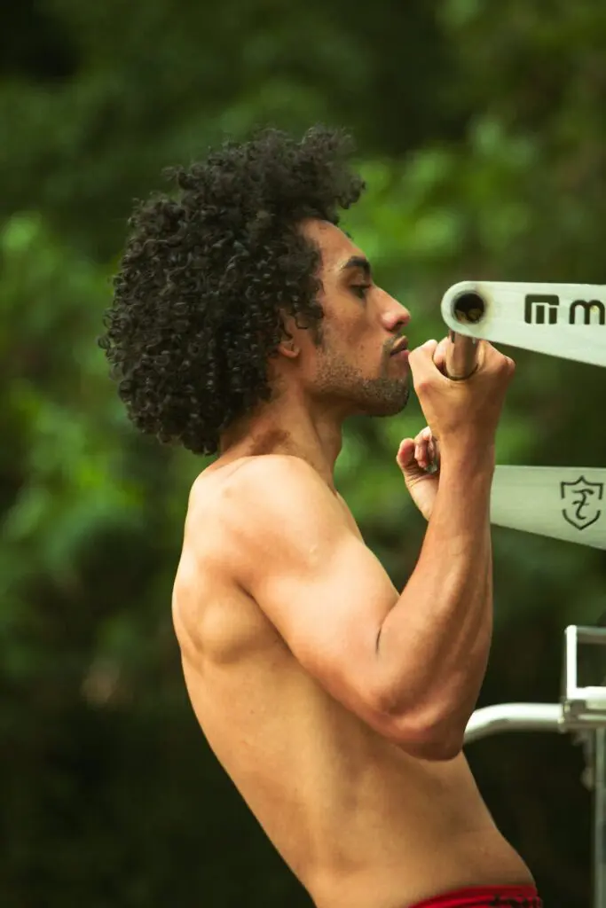 Agarre supino o dominadas supinas