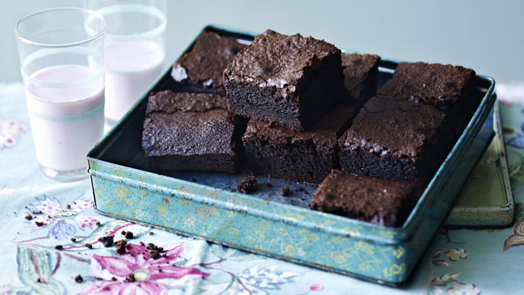¿Cómo preparar un brownie de chocolate proteico?